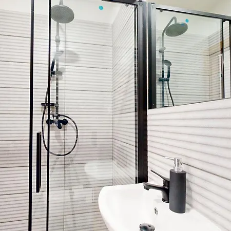 Apartment Roomspoznan Pl - I Polwiejska 20 - 24h Self Check-in Poznan