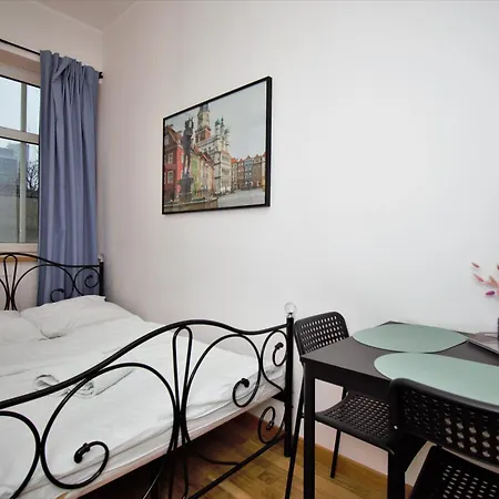 Apartment Roomspoznan Pl - I Polwiejska 20 - 24h Self Check-in Poznan