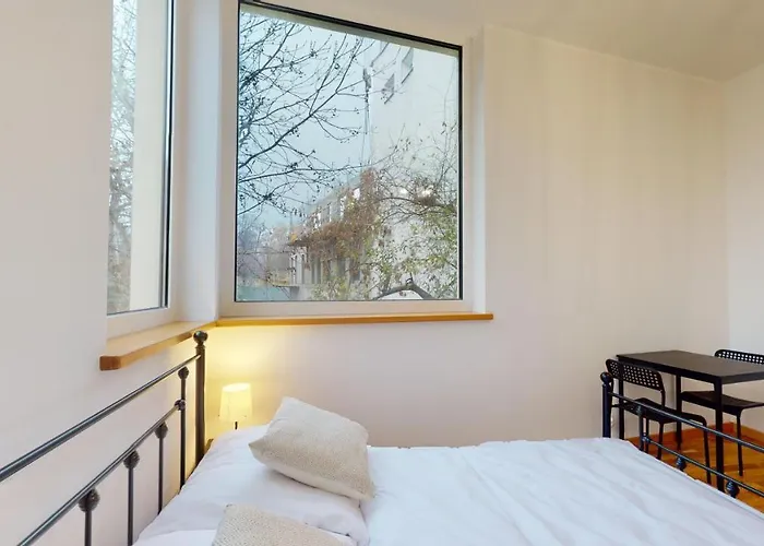 Apartament Roomspoznan Pl - I Półwiejska 20 - 24h Self Check-in