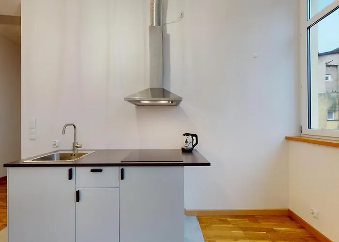 Apartamento Roomspoznan Pl - I Półwiejska 20 - 24h Self Check-in *