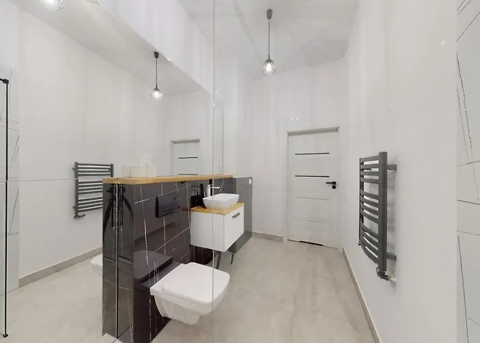 Roomspoznan Pl - I Półwiejska 20 - 24h Self Check-in * Poznan