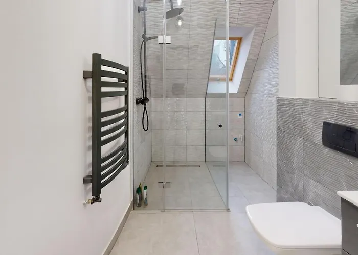 Roomspoznan Pl - I Półwiejska 20 - 24h Self Check-in Poznań