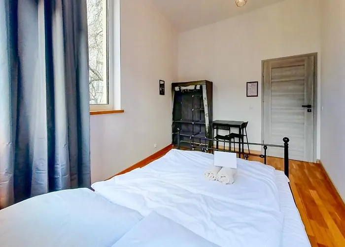 Roomspoznan Pl - I Półwiejska 20 - 24h Self Check-in Apartamento