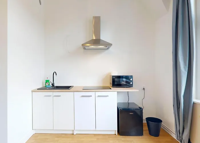 Roomspoznan Pl - I Półwiejska 20 - 24h Self Check-in * Poznan