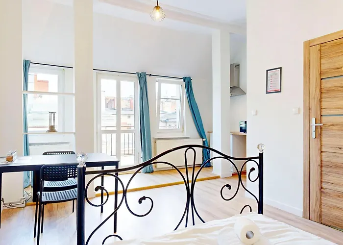 Roomspoznan Pl - I Półwiejska 20 - 24h Self Check-in *