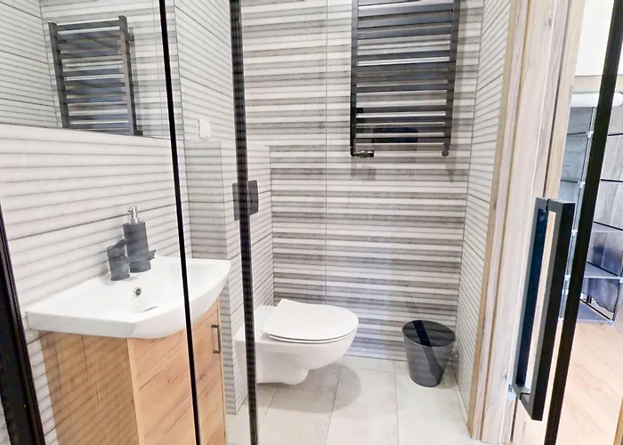 Apartament Roomspoznan Pl - I Półwiejska 20 - 24h Self Check-in