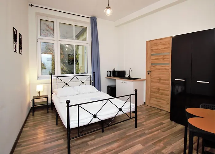 Roomspoznan Pl - I Półwiejska 20 - 24h Self Check-in Poznan