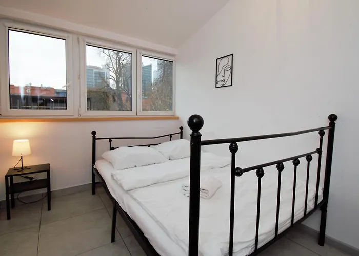 Roomspoznan Pl - I Półwiejska 20 - 24h Self Check-in Apartament Poznań